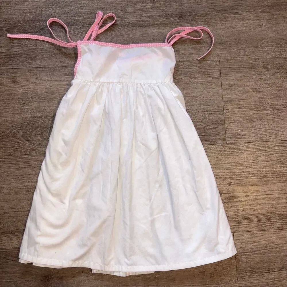 Remember Nguyen Girls White Smocked Top Size 7 Butterfly Ladybug Embroidery - Picture 5 of 7